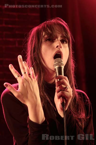 TESS PARKS AND ANTON NEWCOMBE - 2015-07-21 - PARIS - La Maroquinerie - 